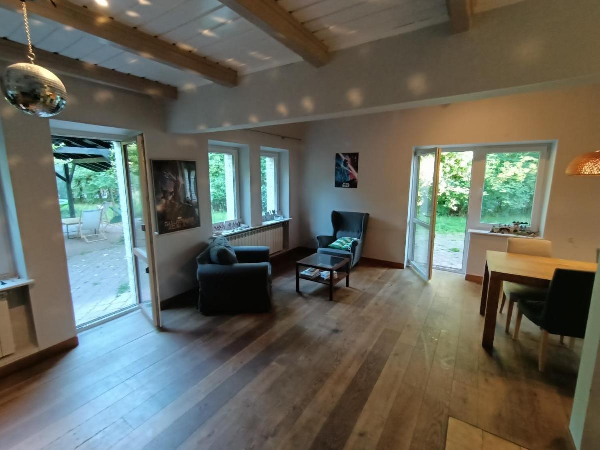 Sloneczne Pokoje W Parku Homestay