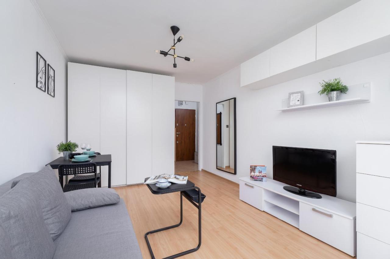 Comfy & Bright Wielicka In By Renters