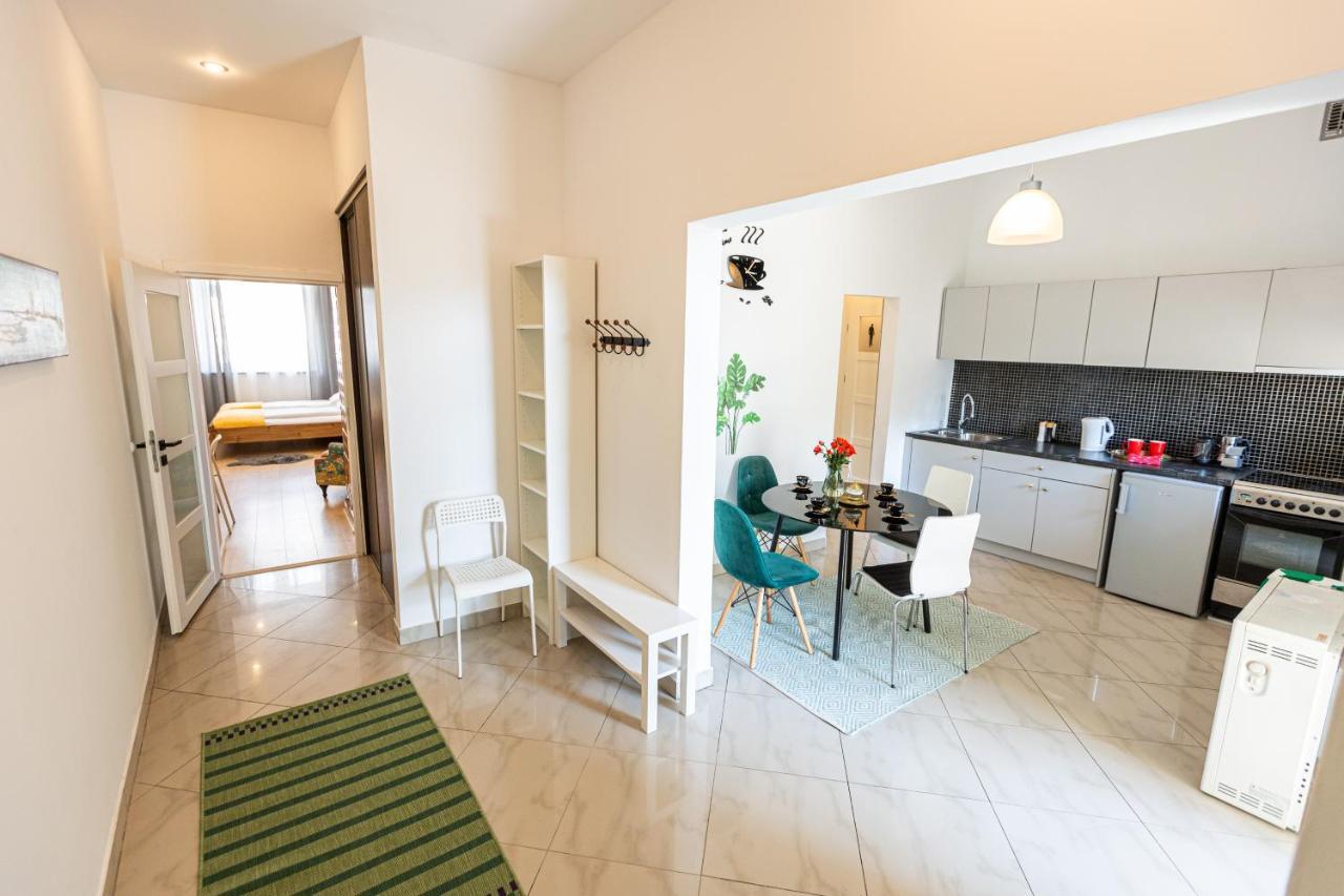 Vintage Senacka 9/7 Apartamento