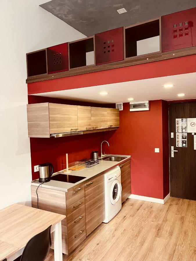 Apartment Pod 55