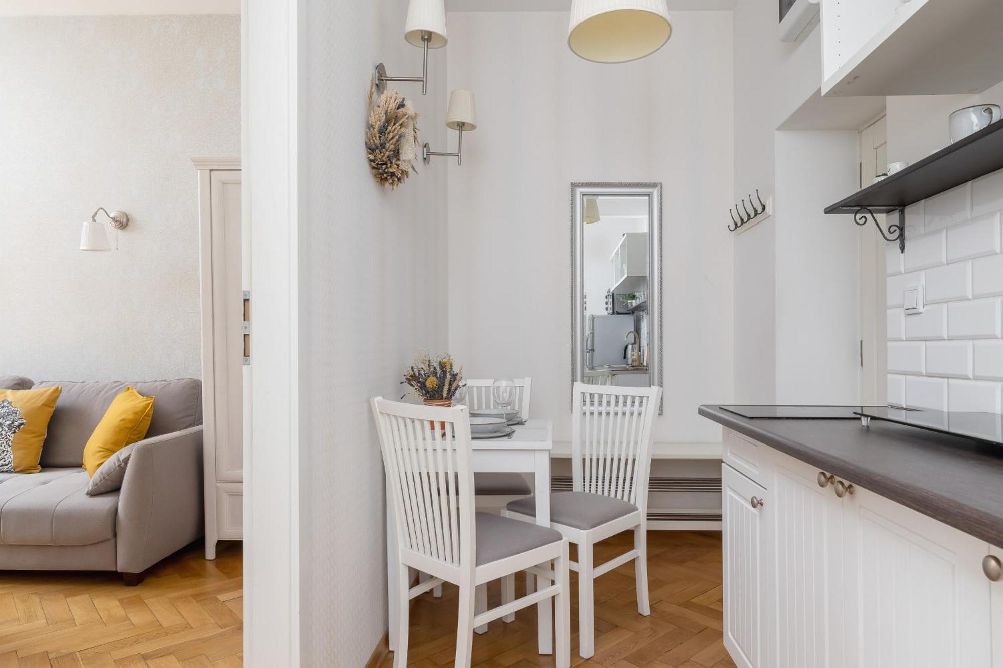 Unique Rzeszowska In Kazimierz By Renters *