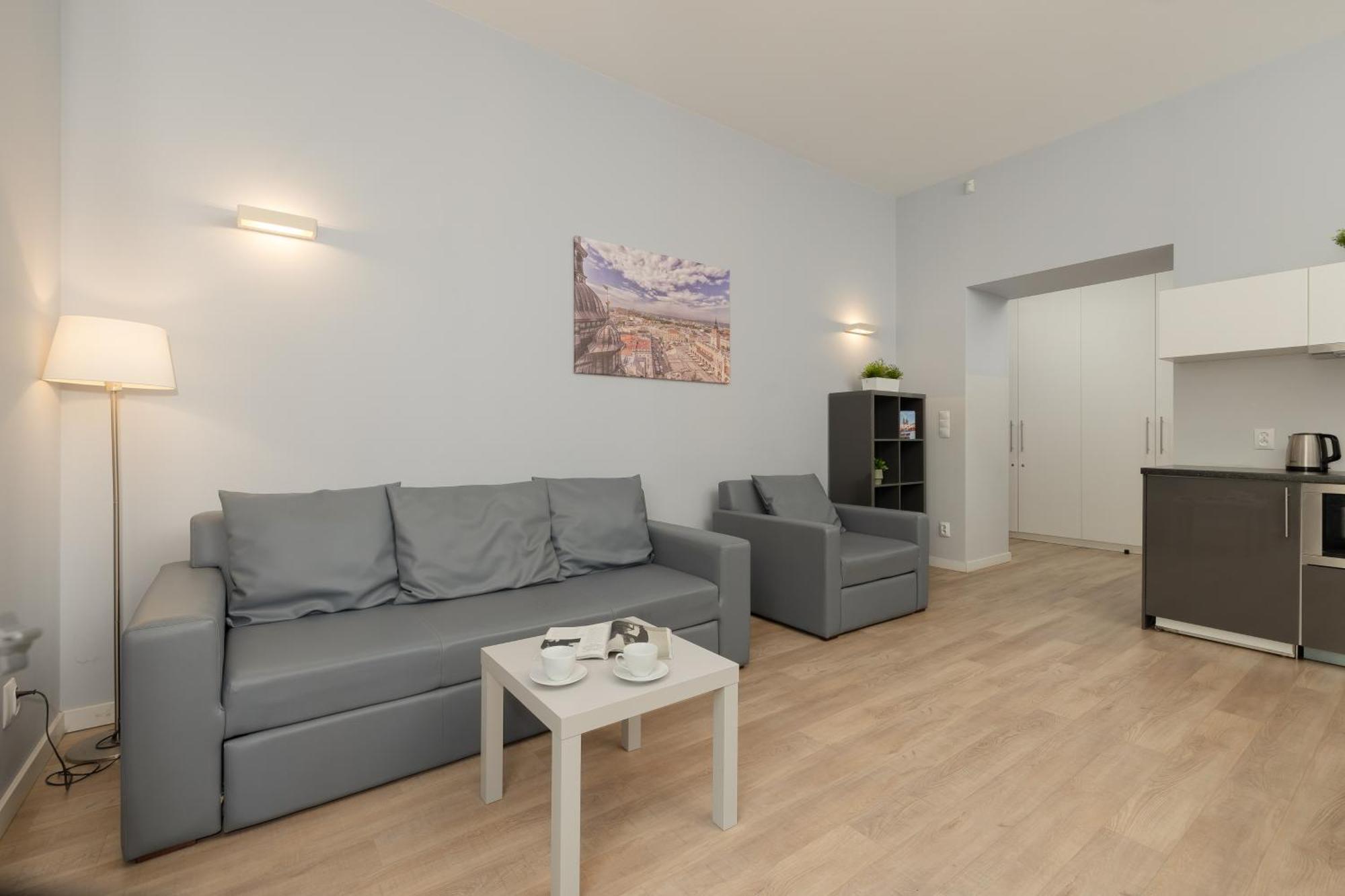 Planty Park Lobzowska By Renters