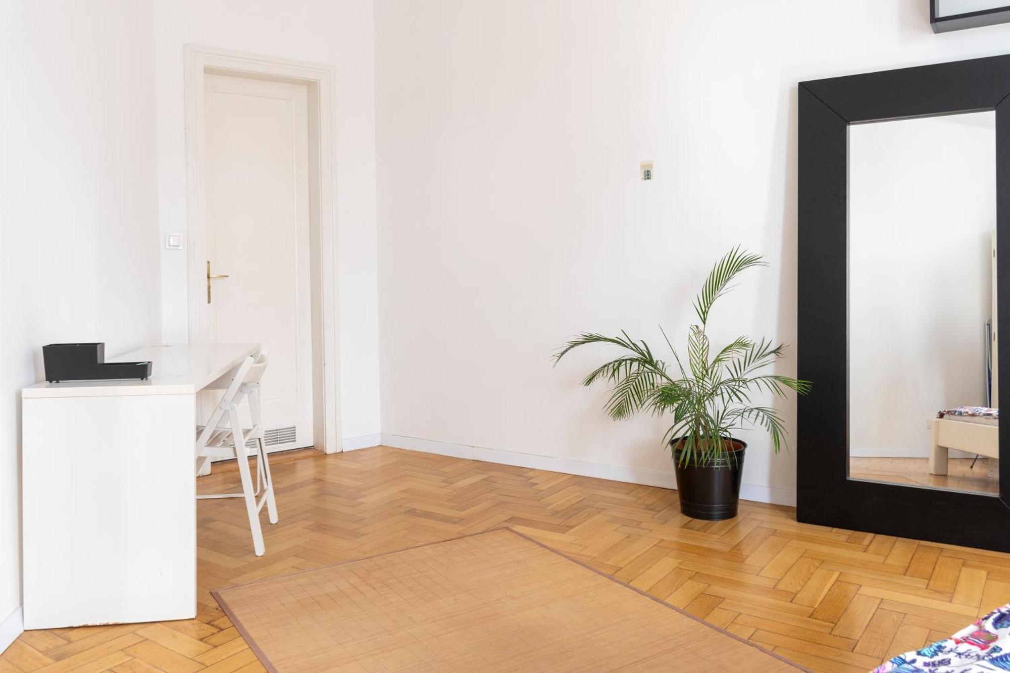 - Balcony, Workspace, Tram Stop - By Rentujemy * Krakow