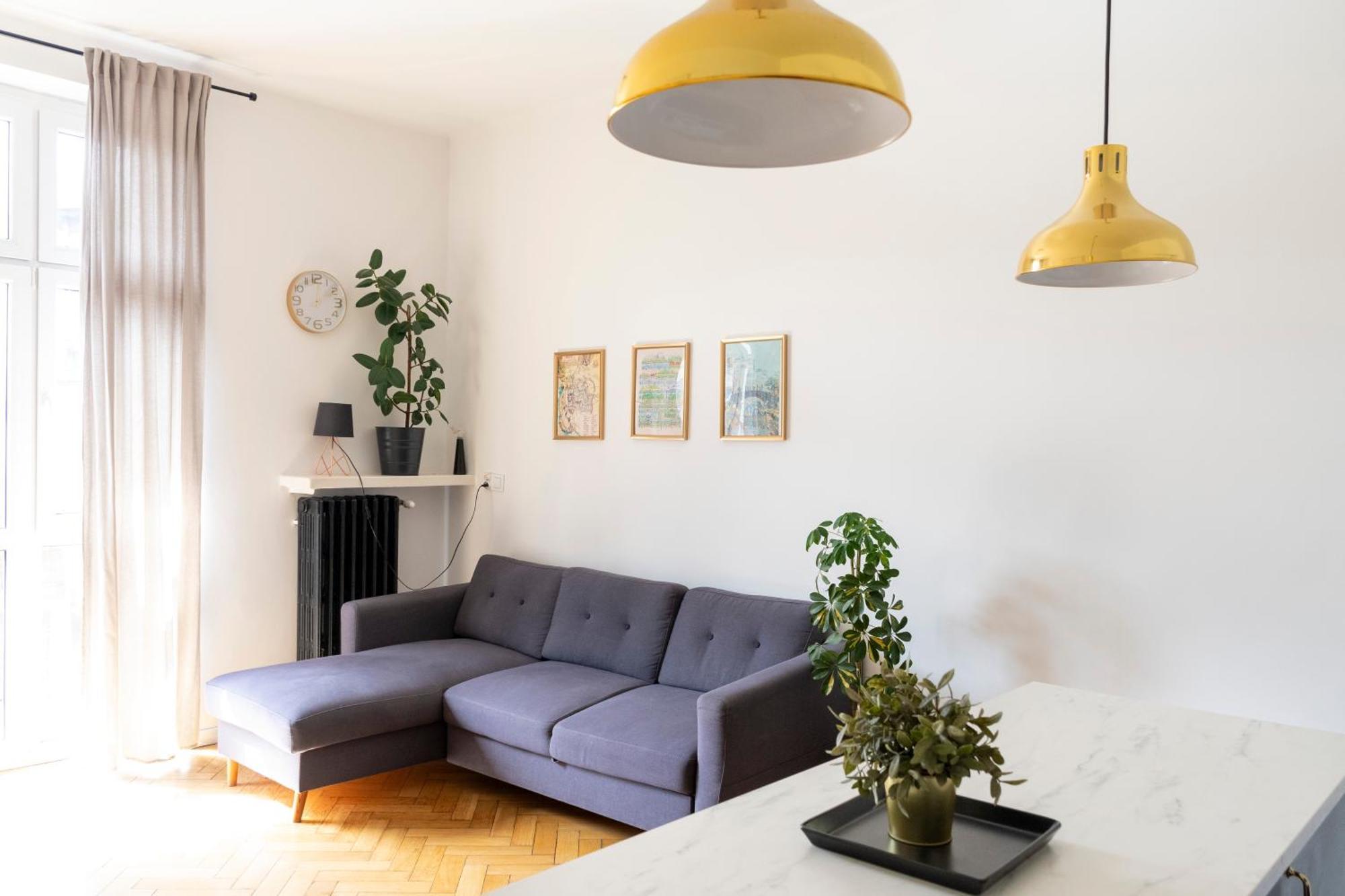 Apartment - Balcony, Workspace, Tram Stop - By Rentujemy *
