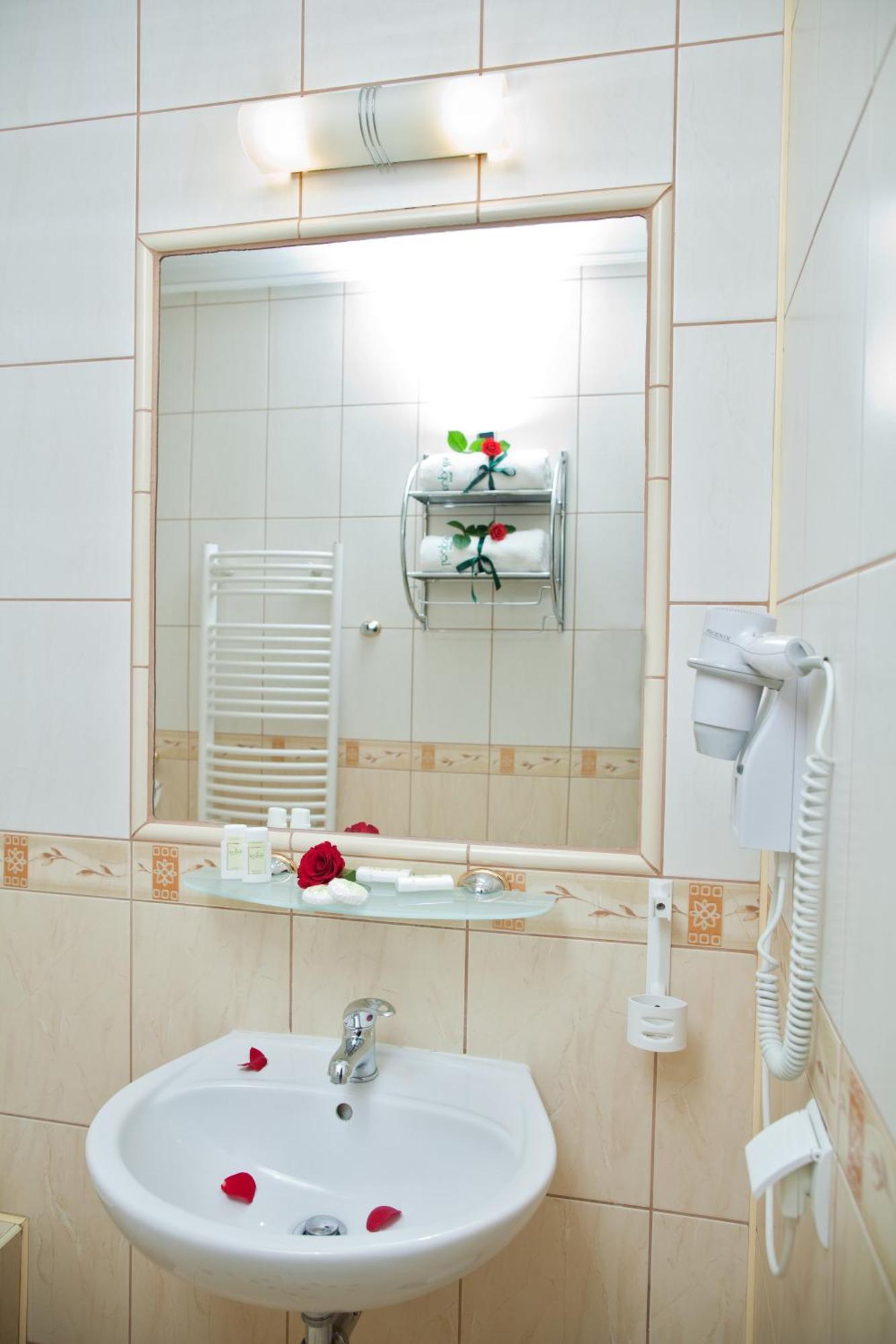 Hotel Leopolis 3*