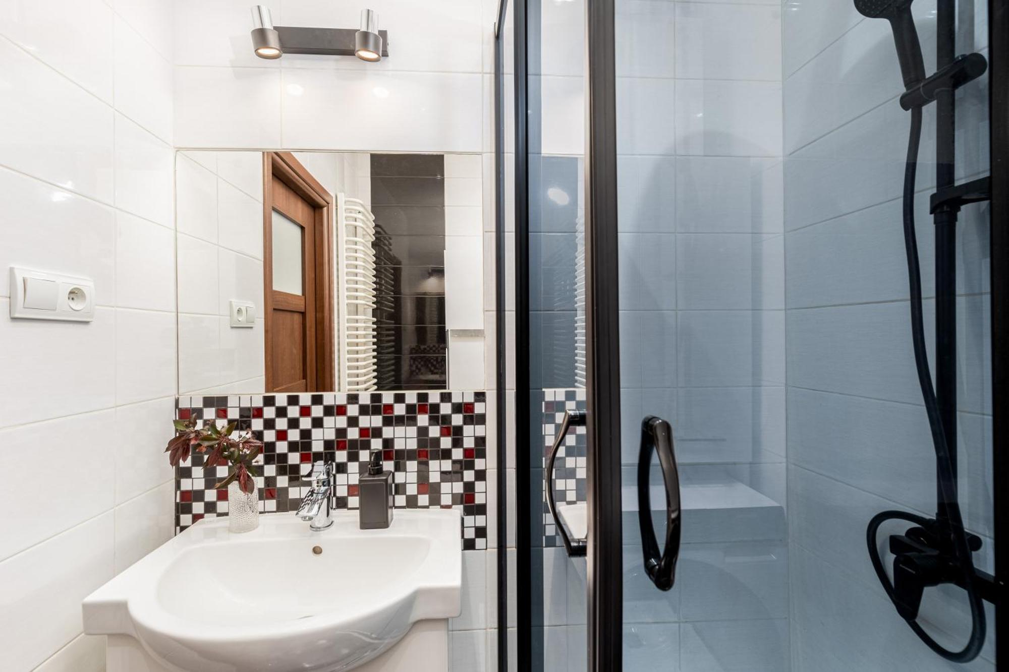 Apartamento Brzozowa By Hostly Cracóvia