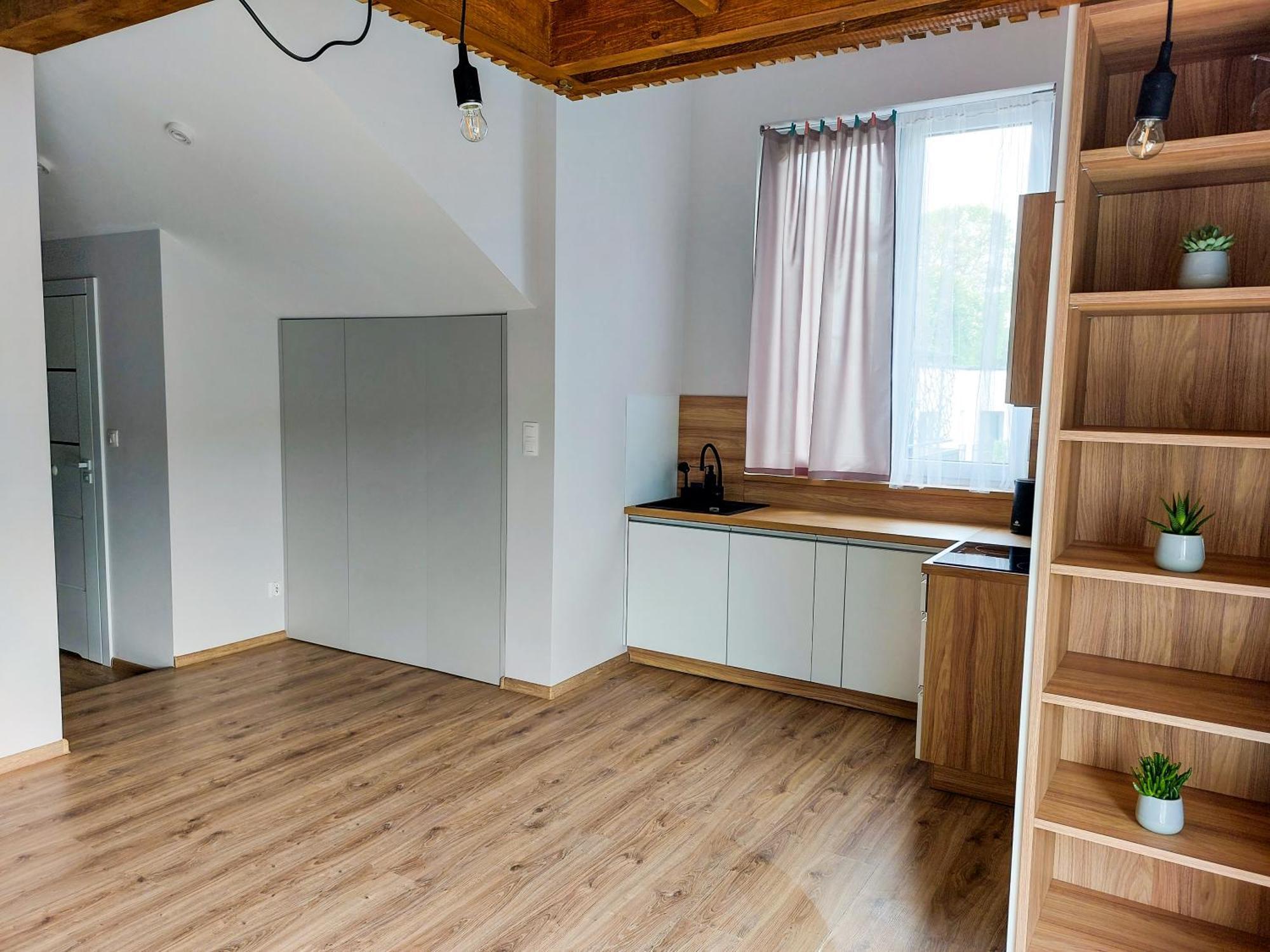 Mr - Limba Apartament *
