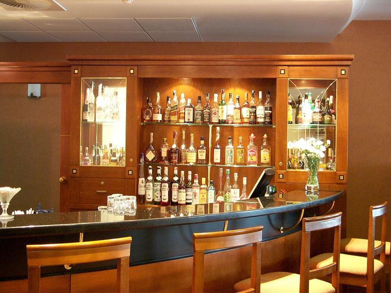 Sympozjum & Hotel 4*