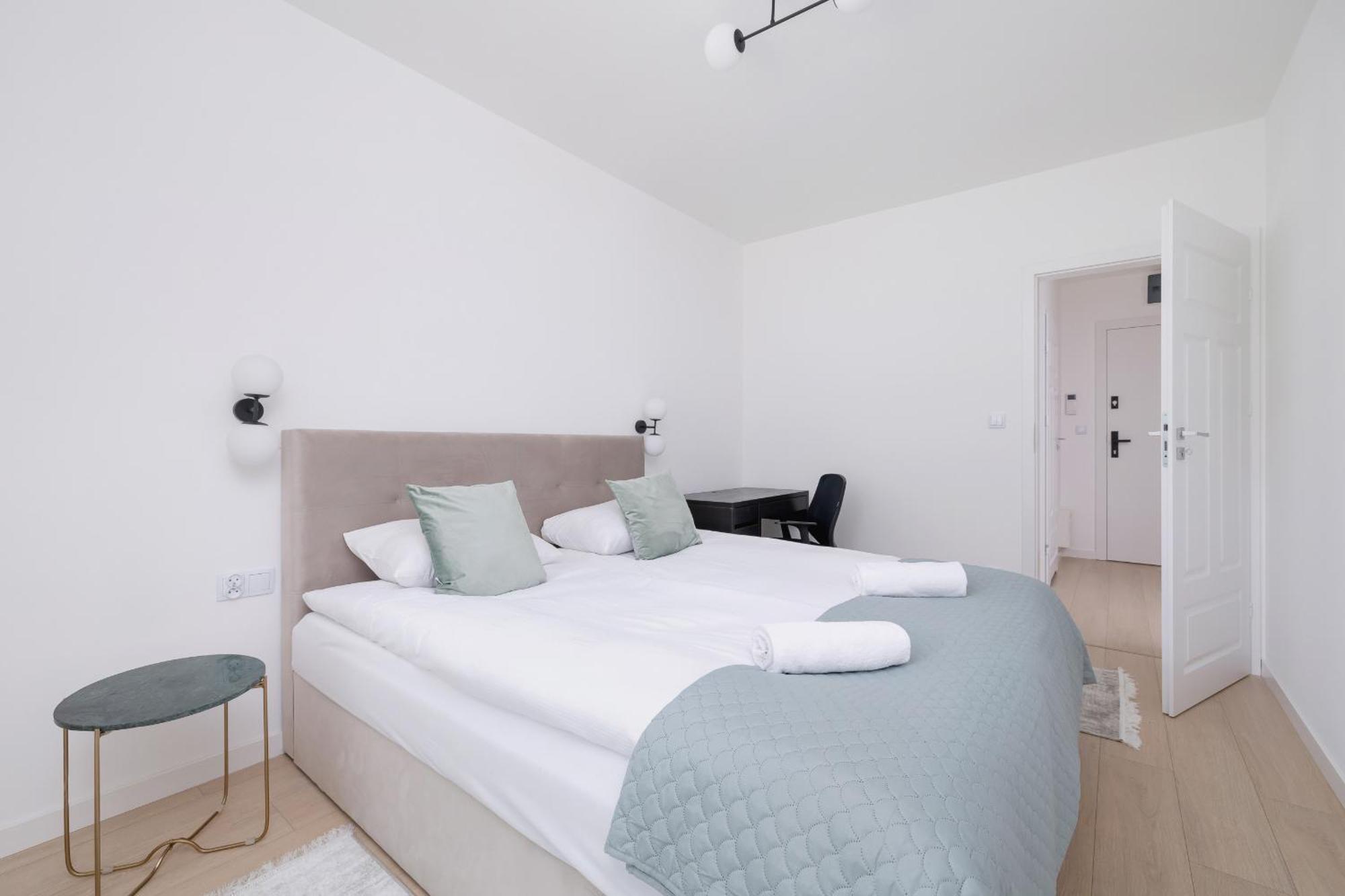 Krowoderska With Balcony Near Center By Rent Like Appartement Krakau