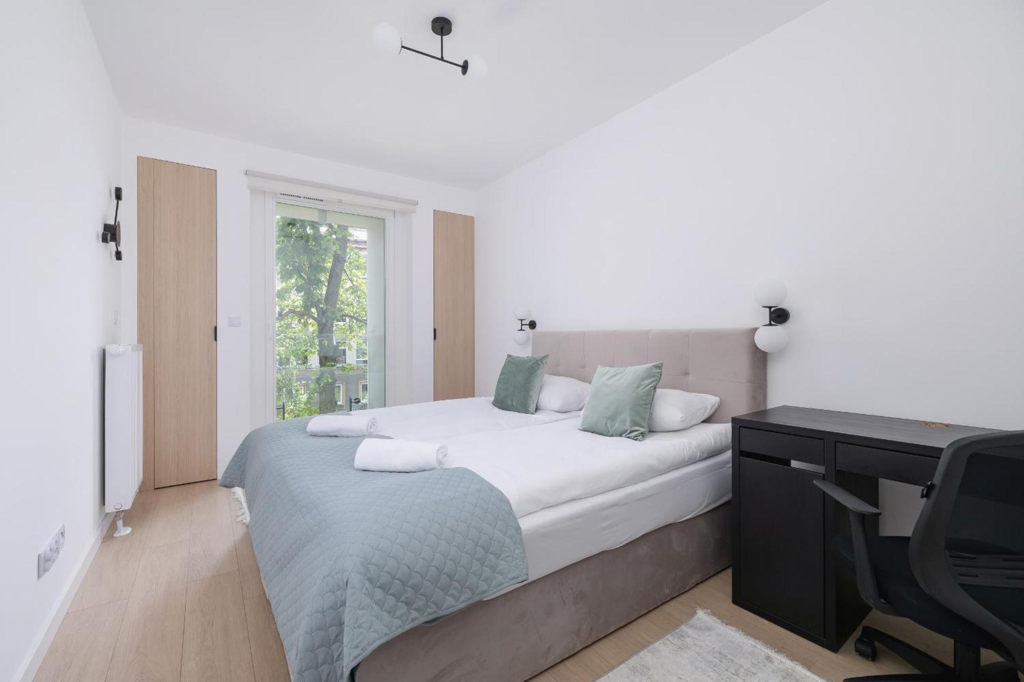 Krowoderska With Balcony Near Center By Rent Like Appartement *