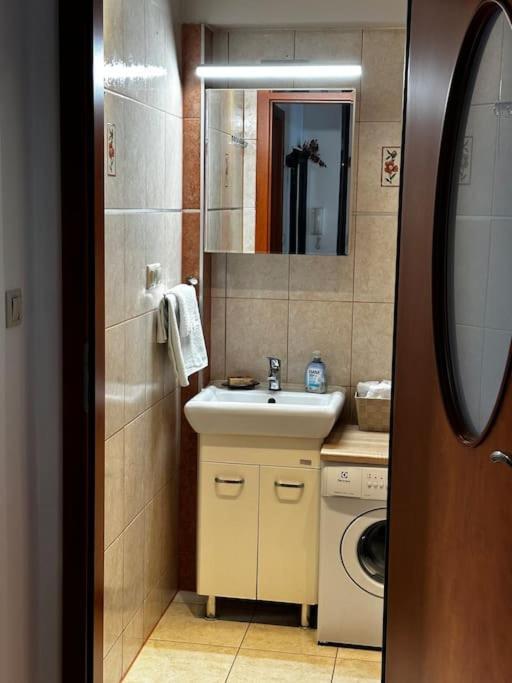 Apartment-kazimierz With Fast Wifi & Parking Space * Krakow