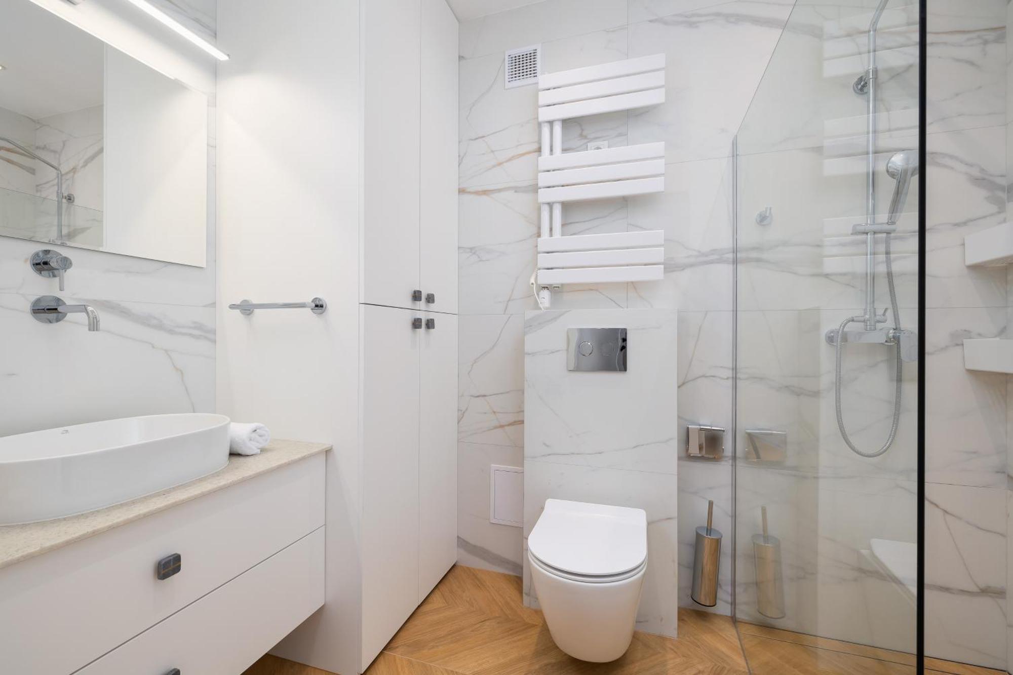Warszauera Z Klimatyzacja Na Krakowskim Kazimierzu By Renters *