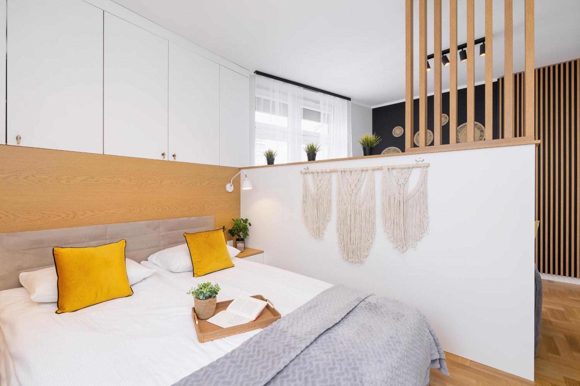 Warszauera Z Klimatyzacja Na Krakowskim Kazimierzu By Renters Apartament