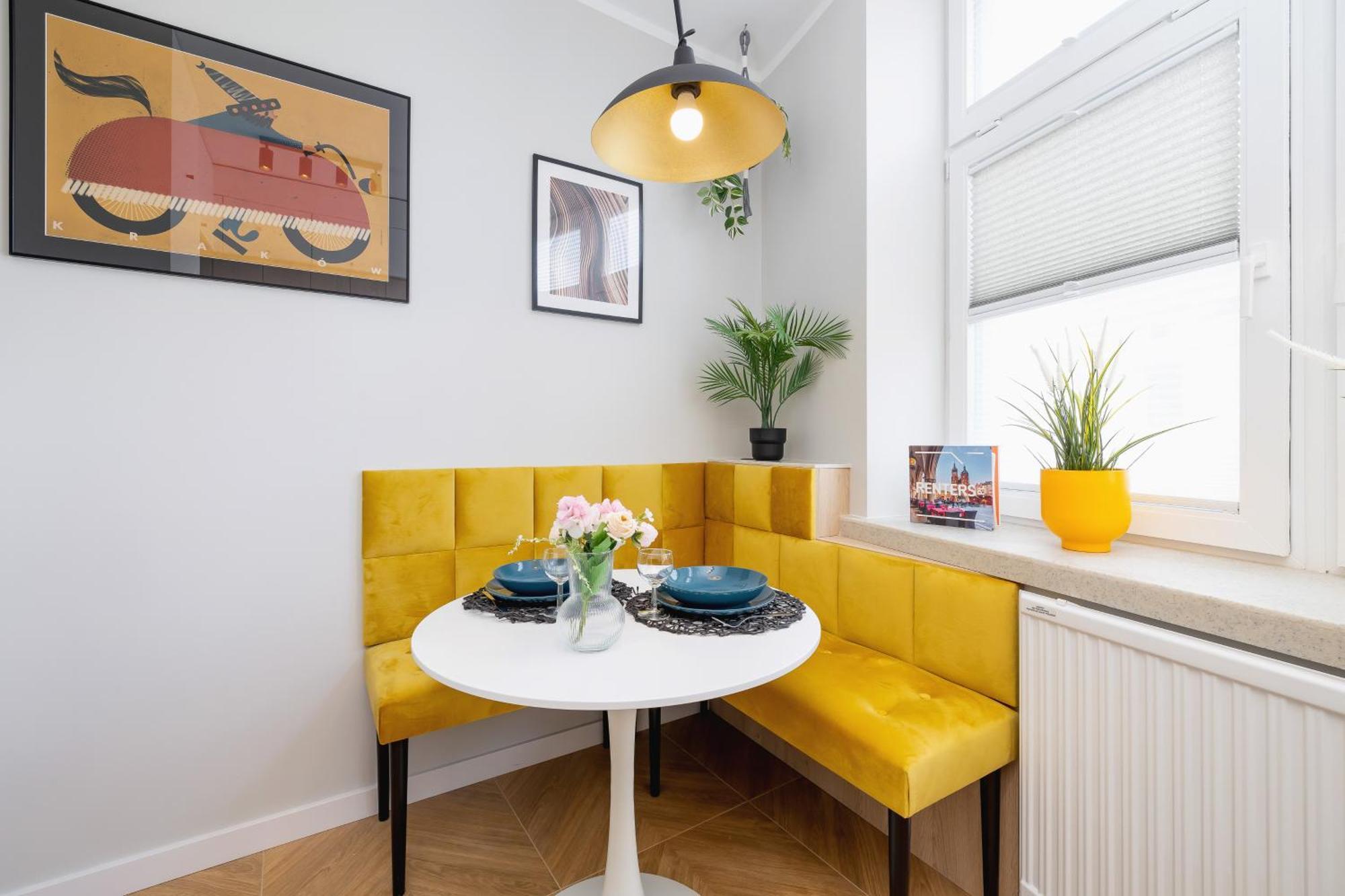 Warszauera Z Klimatyzacja Na Krakowskim Kazimierzu By Renters *