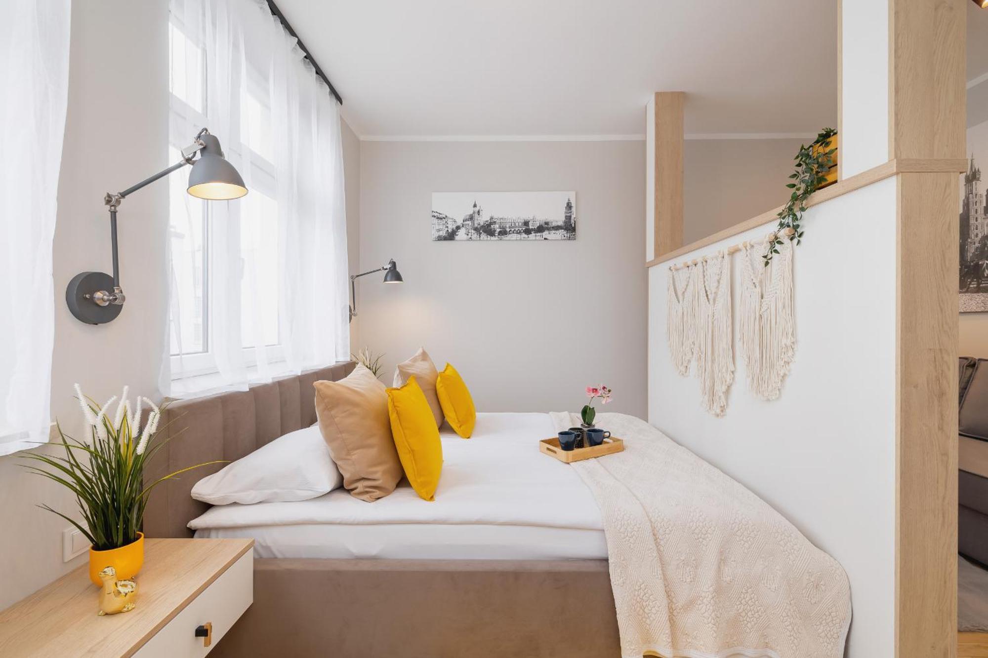 Apartament Warszauera Z Klimatyzacja Na Krakowskim Kazimierzu By Renters