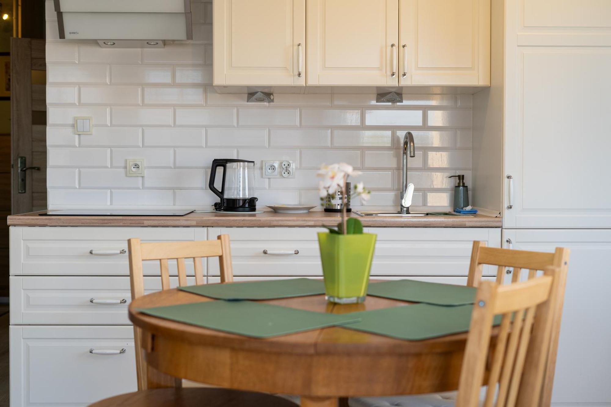 Bronowice Homely Apartamento *