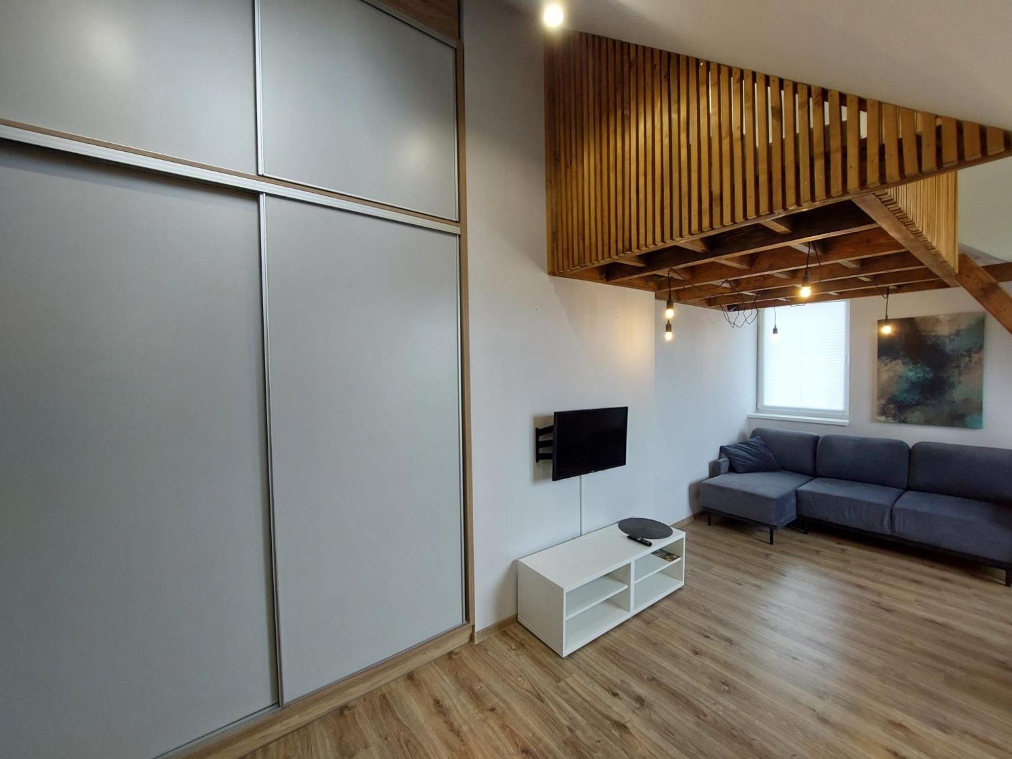Mr - Limba Apartament *