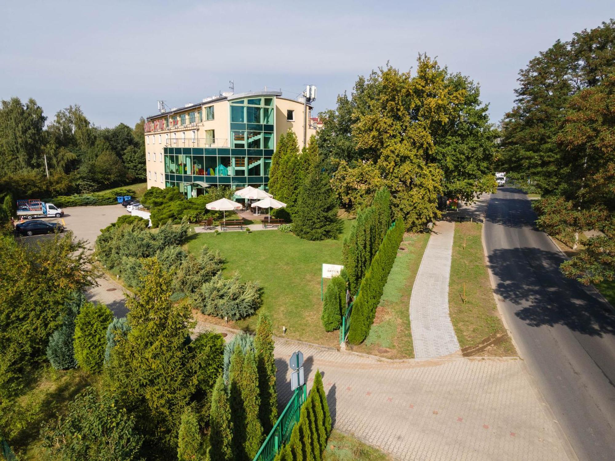 Artur Hotel