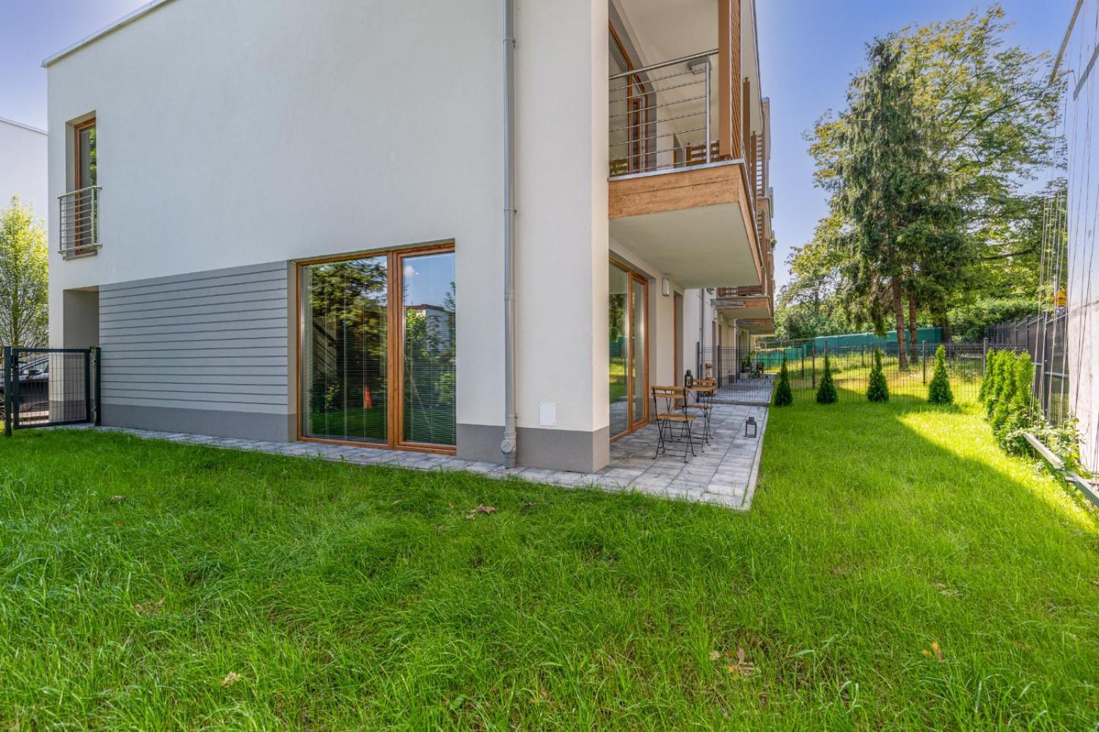 Prestigious With Garden, Garage, And Elegant * Krakau