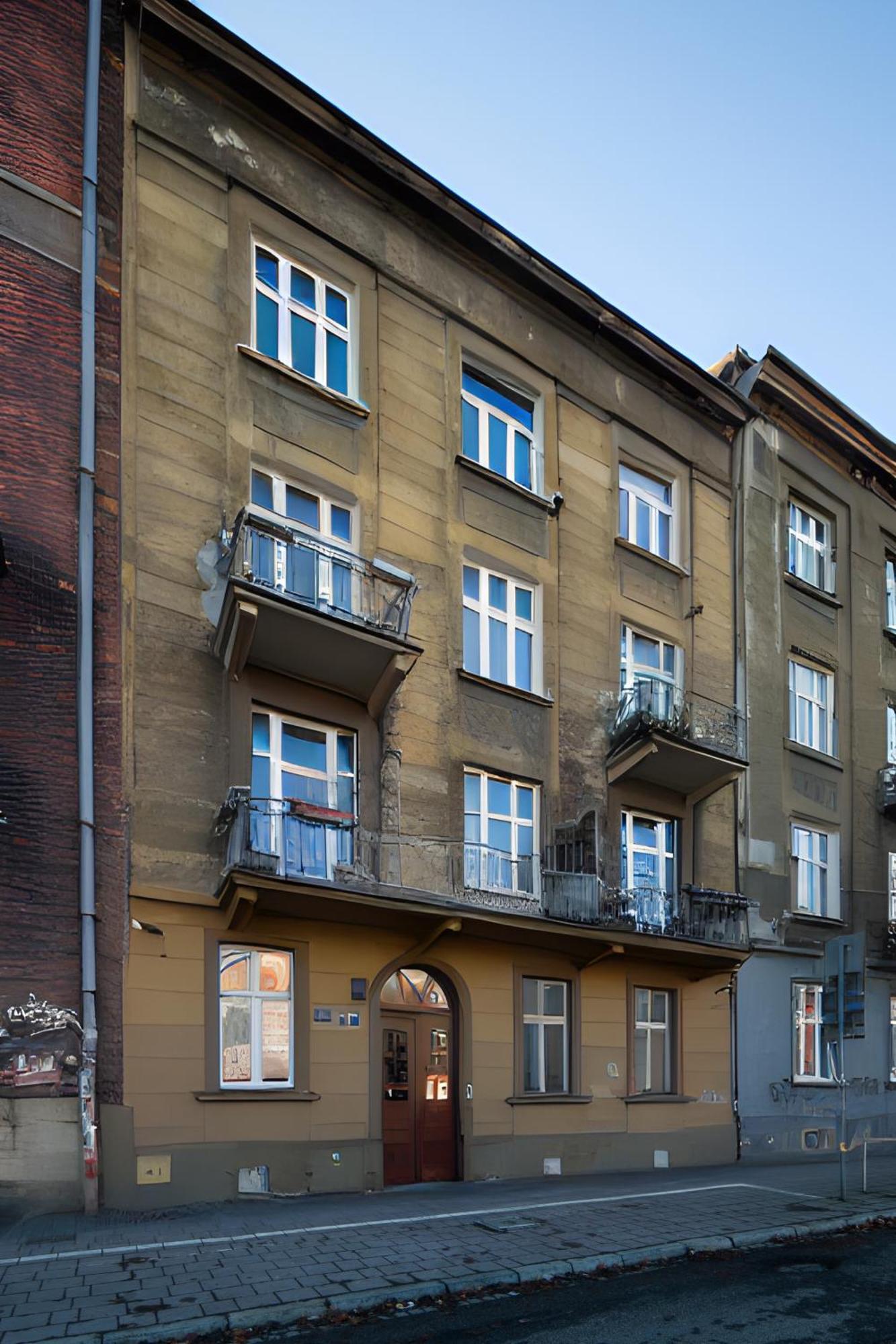 Discover - Lubomirskiego St - Classic & Modern - Near Main Station, Netflix And Ac Apartment *