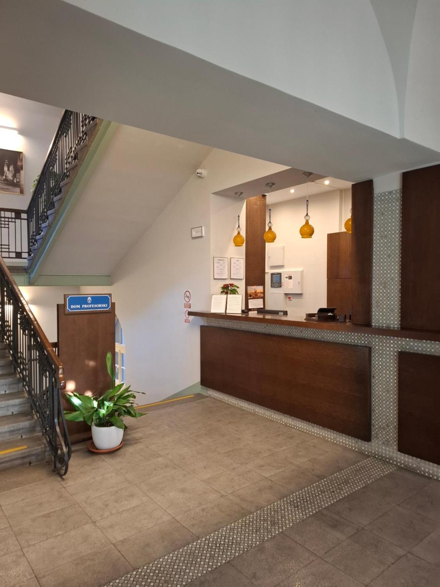 Hotel Dom Profesorski Im. Stanislawa Pigonia