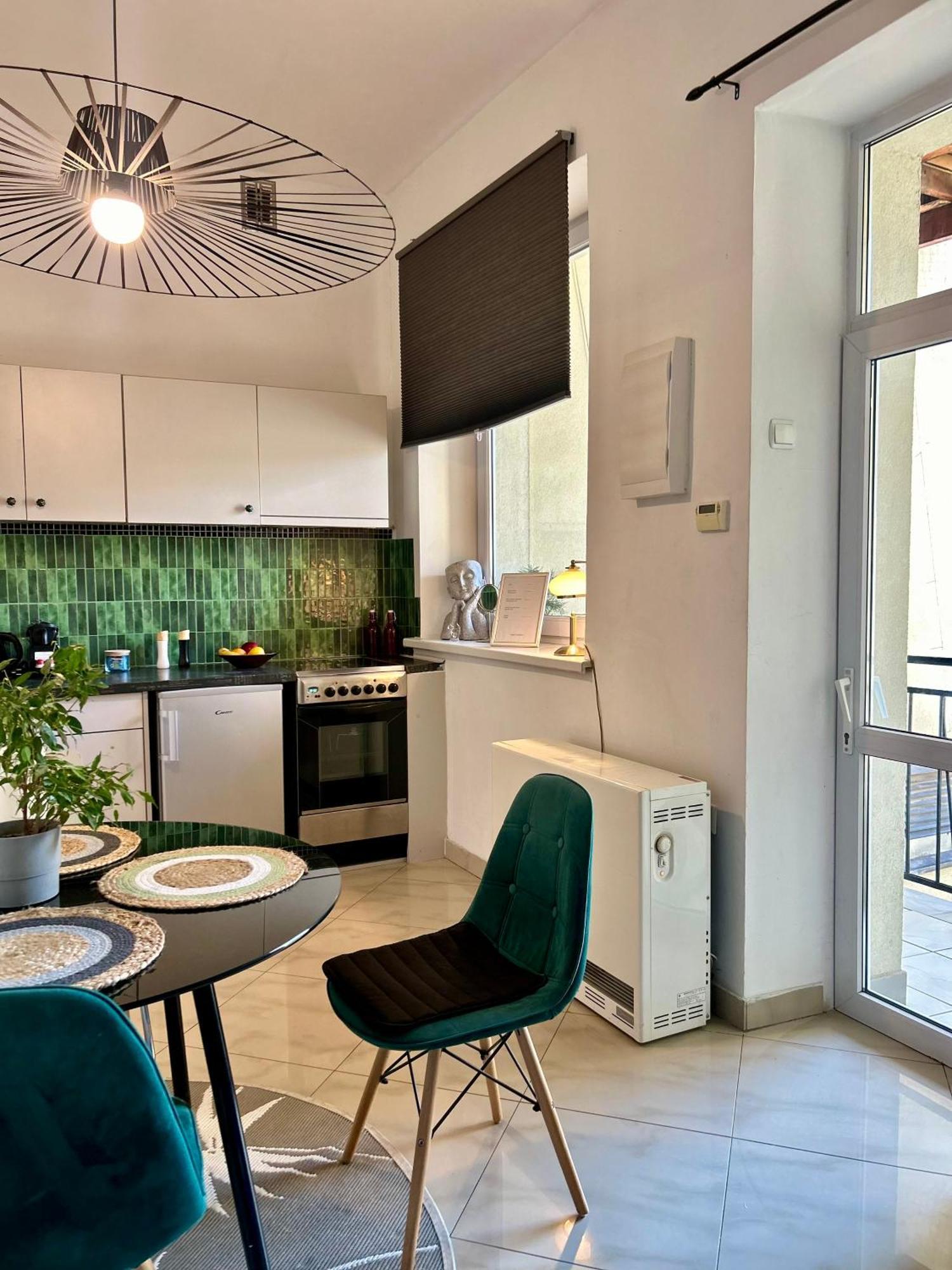 Vintage Senacka 9/7 Apartamento *