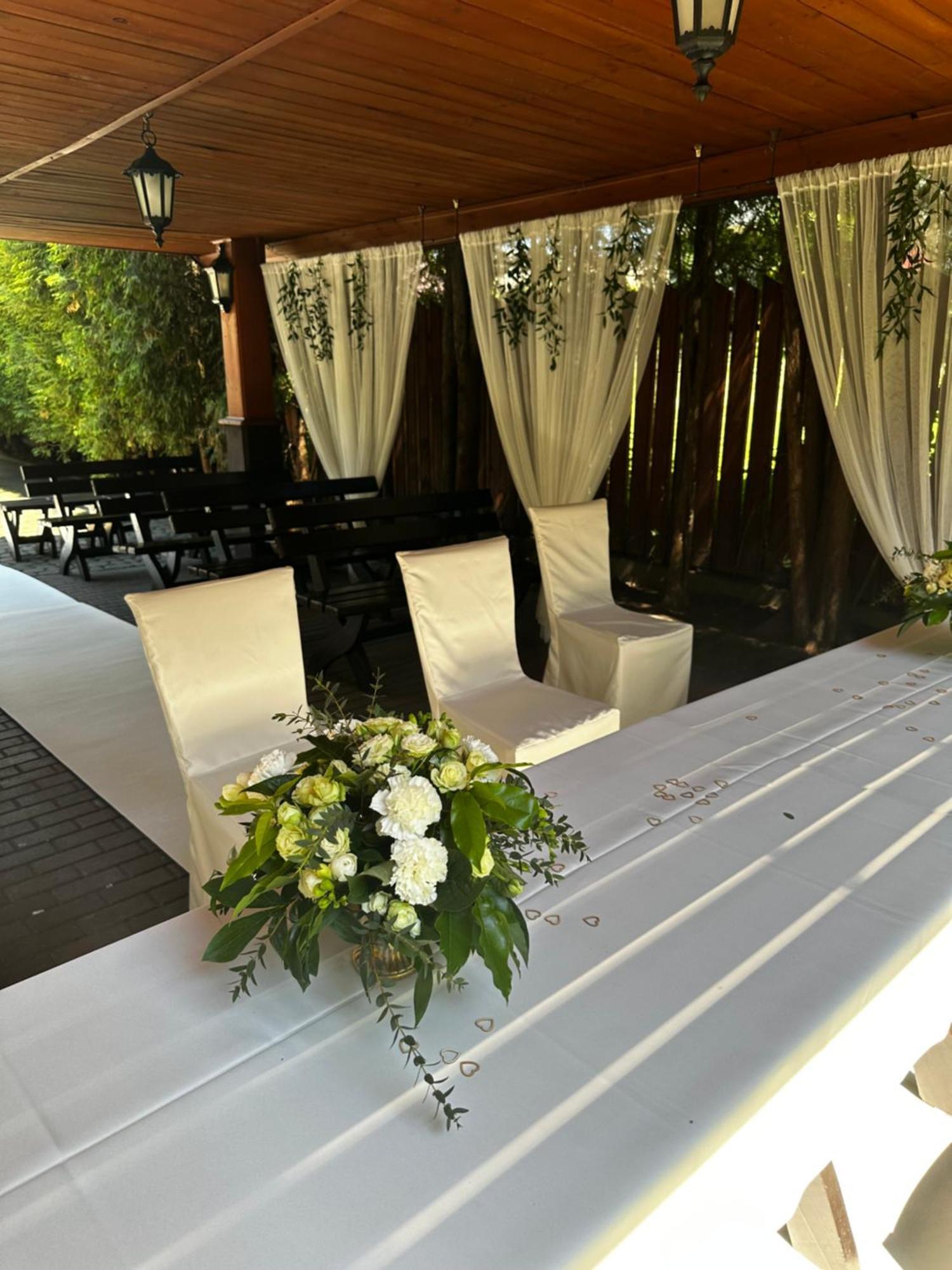 Dworek Złoty Róg I Restauracja Hotel