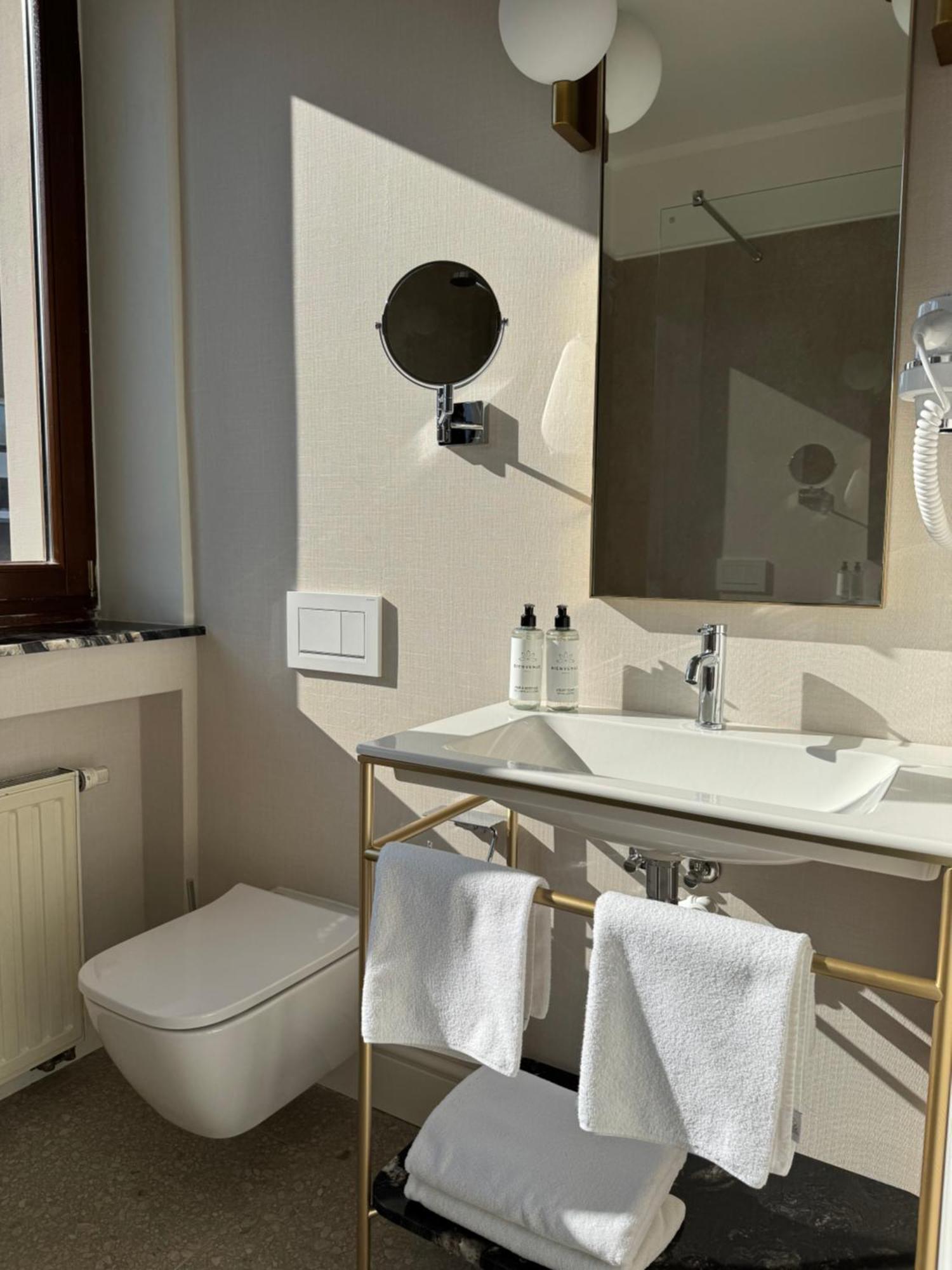 Avanti Aparthotel *