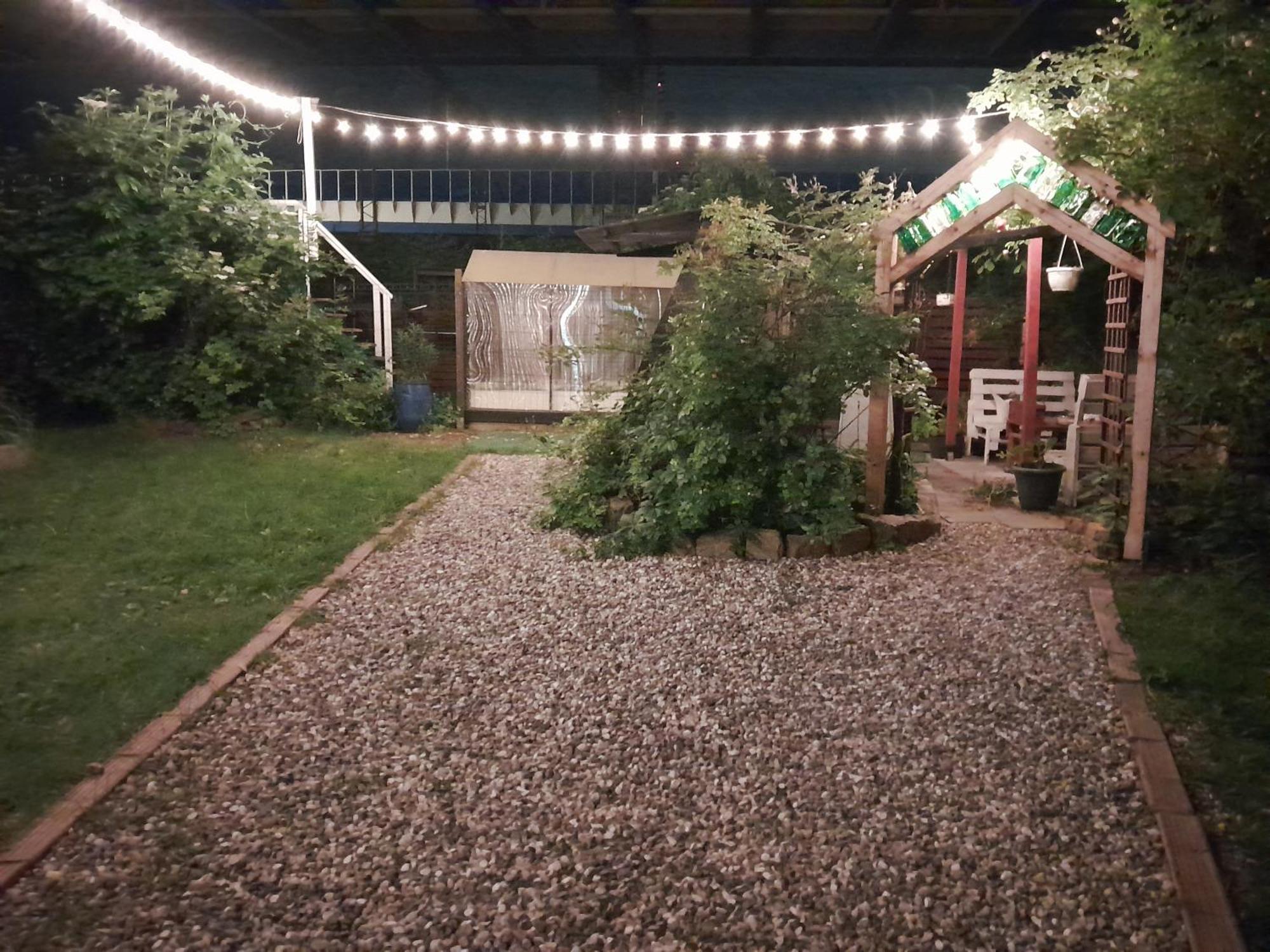 Party House And Garden Holiday home