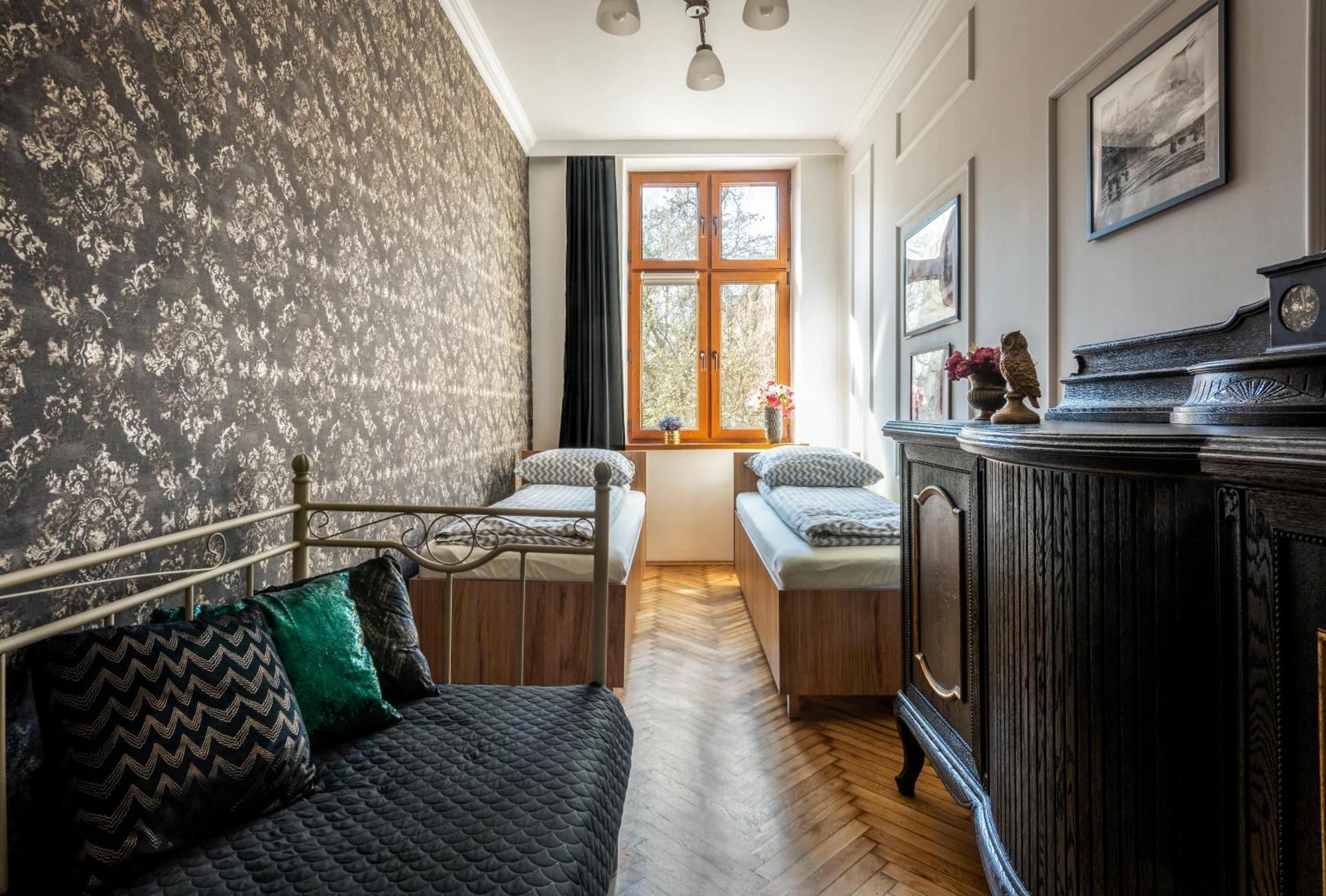Tuz Przy Wawelu Apartment *