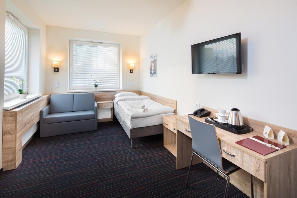 Hotel Automobil 3*