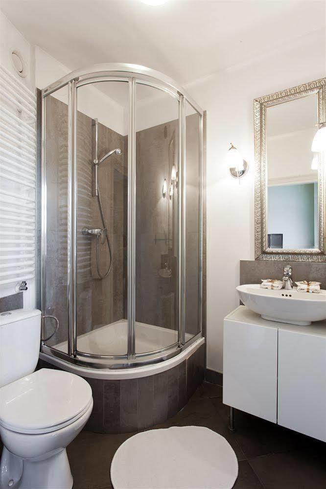 Bed & Breakfast Angel House 2*