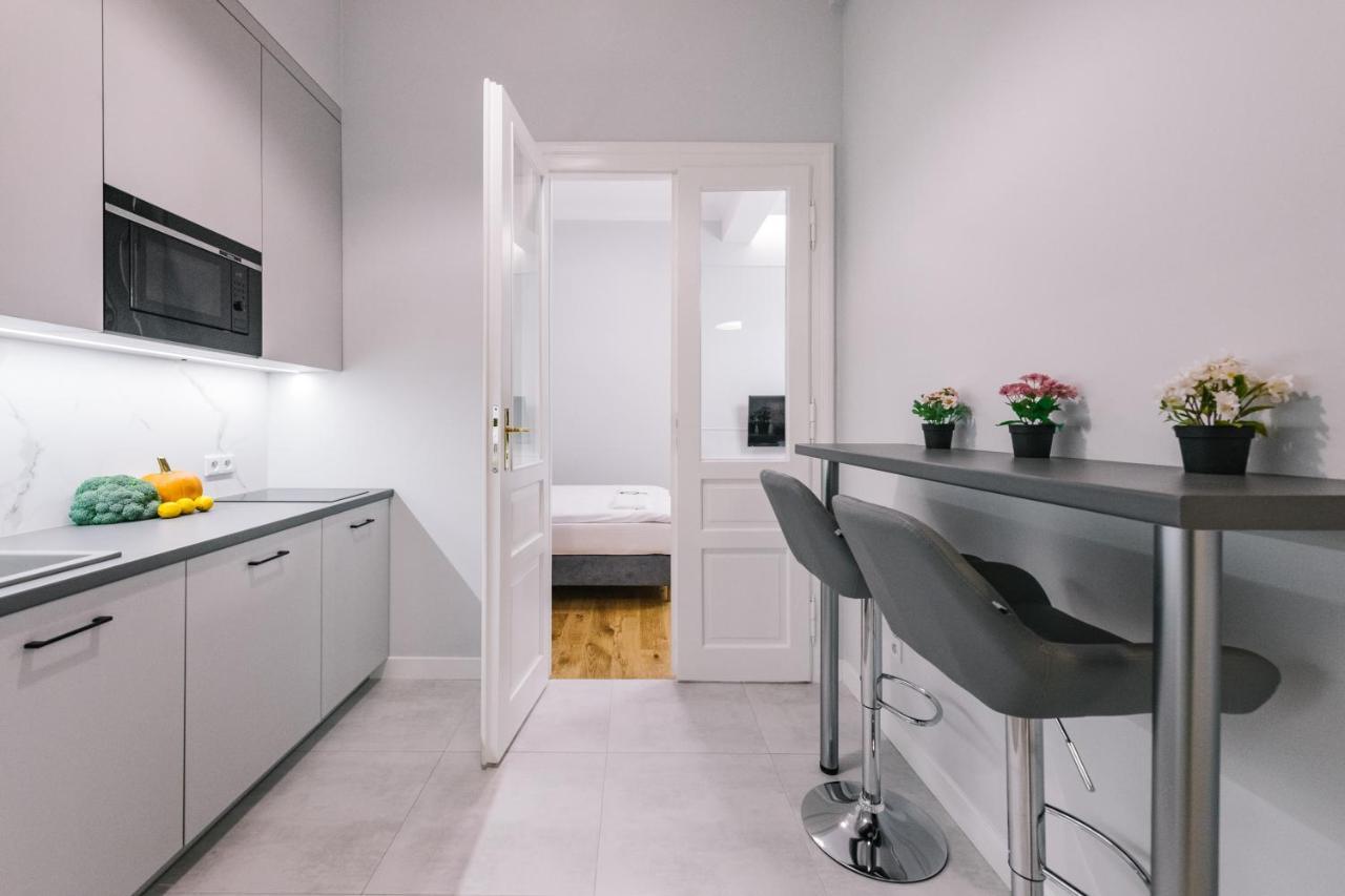 Movart Boutique Hotel apartamentowy 3*