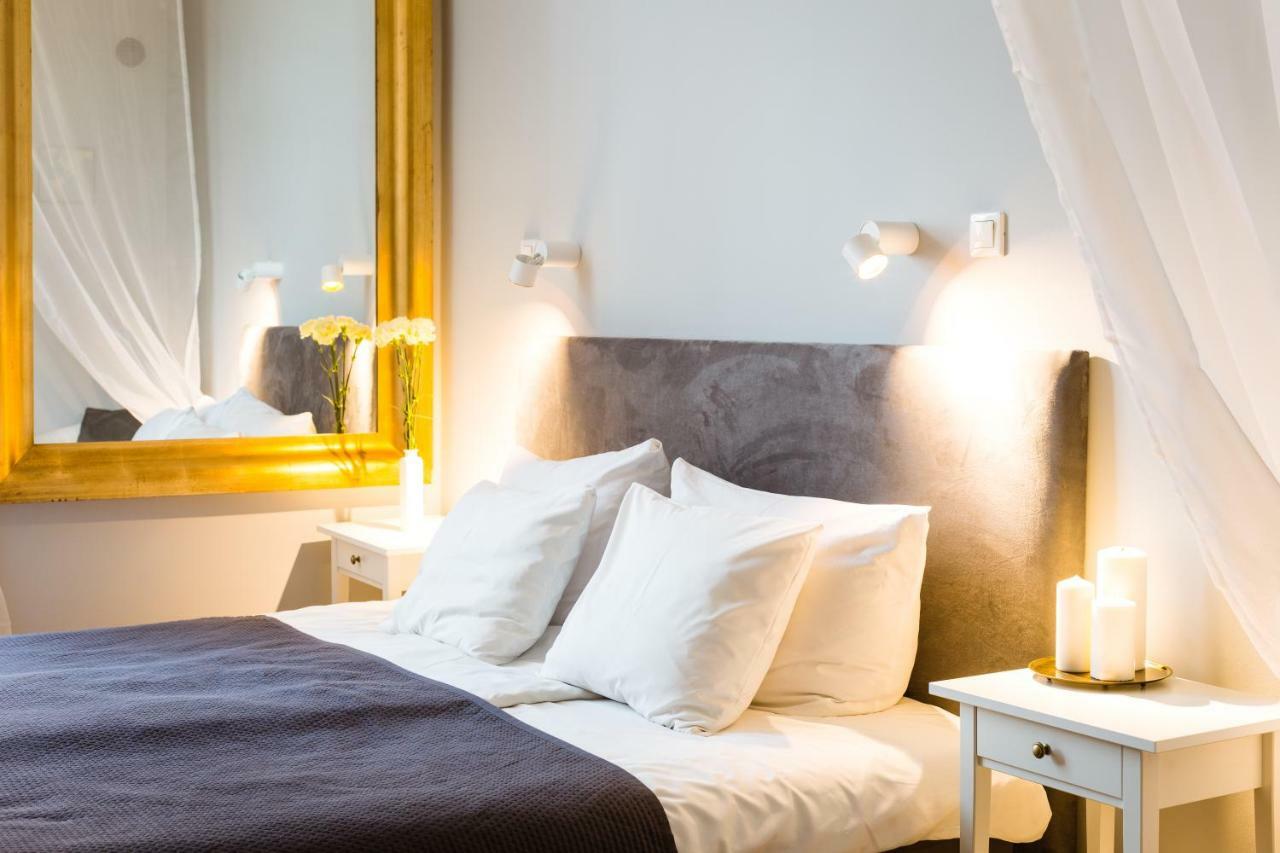 Angel House Bed & Breakfast 2*