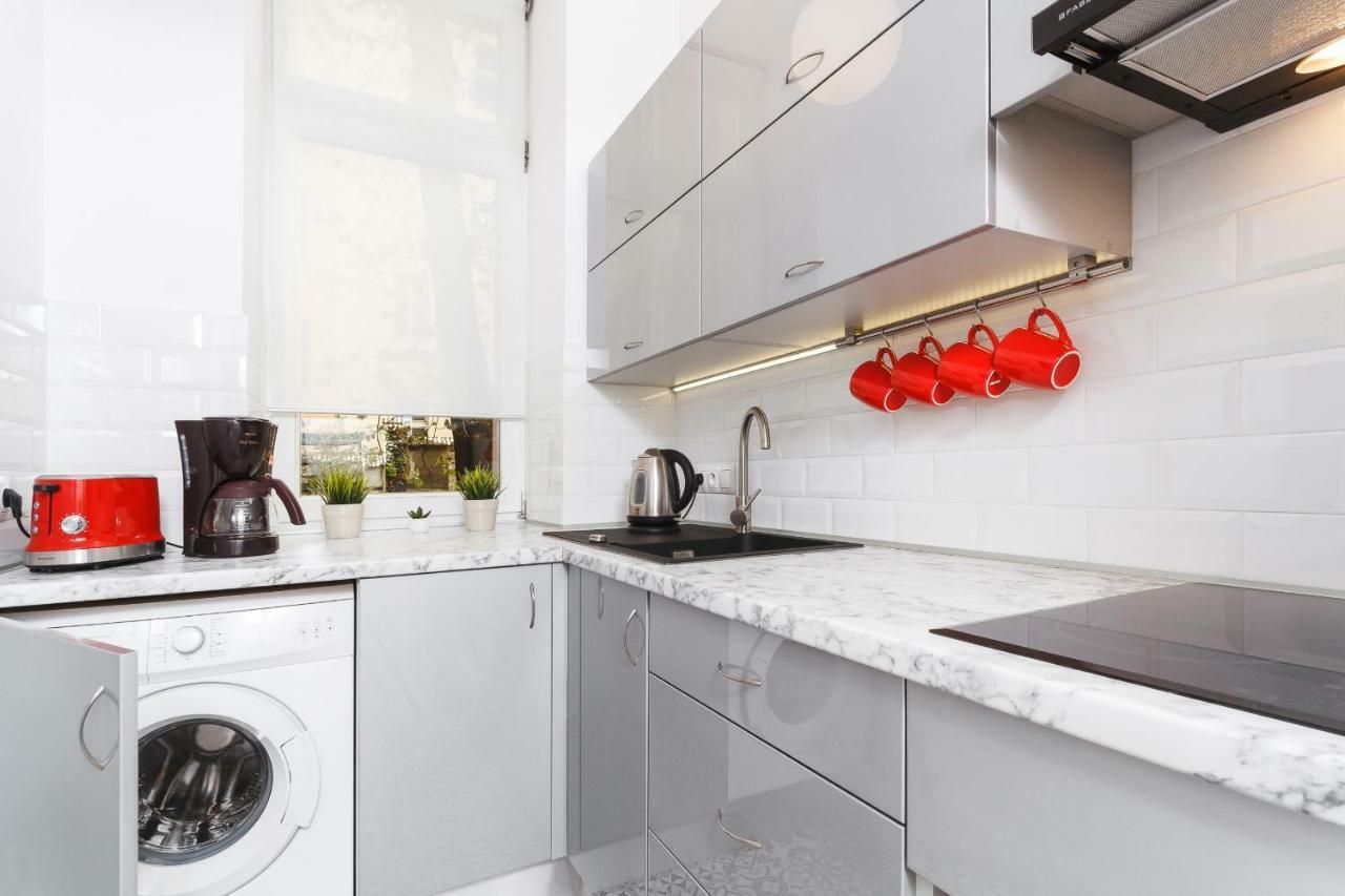Lubomirskiego By Renters Apartment *