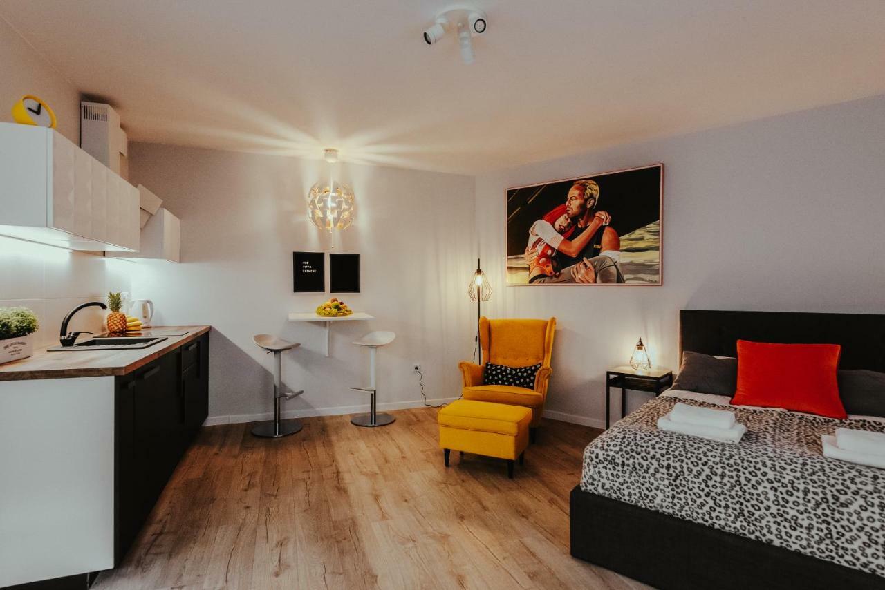 Movart Boutique 3*