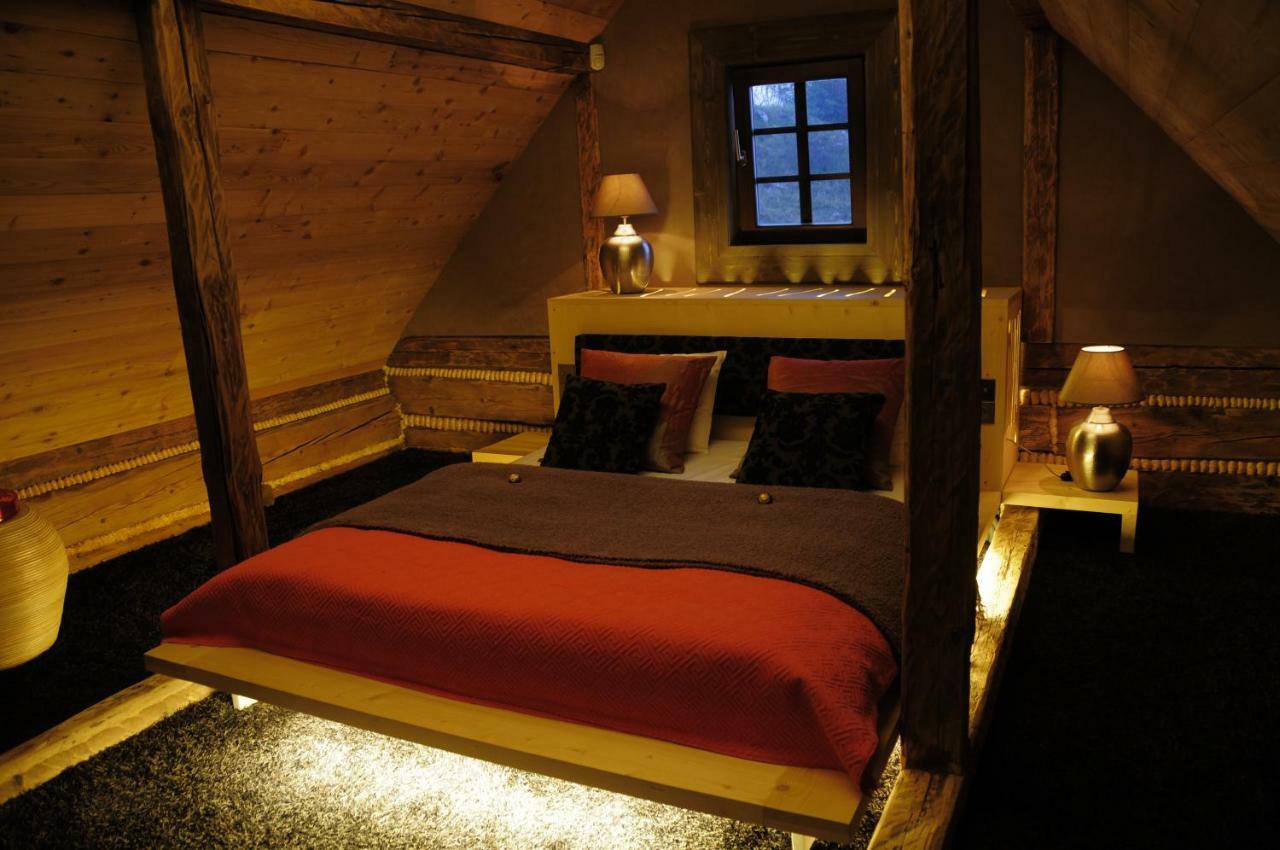 Kacza - Z Jacuzzi Villa