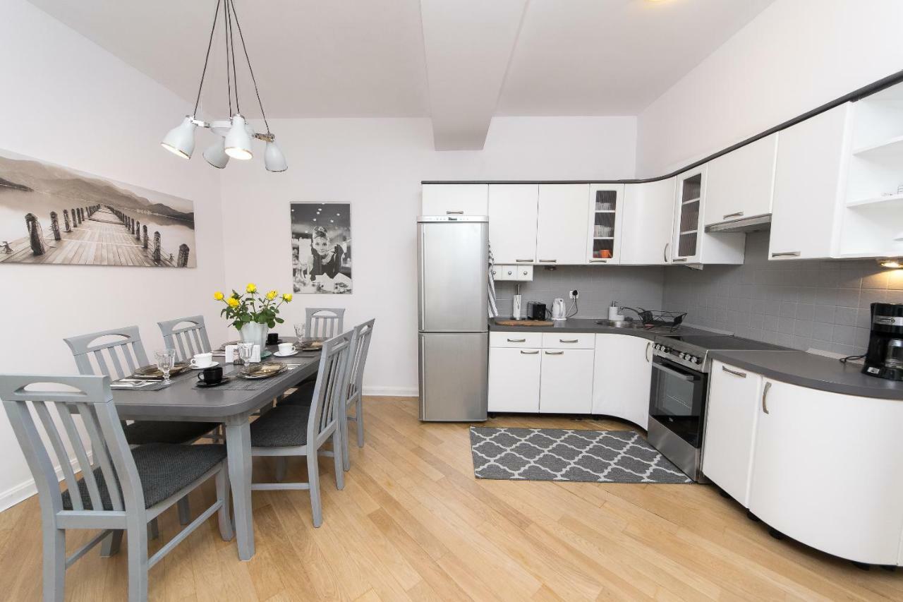 Spacious In Old Town P4you Pl Krakau
