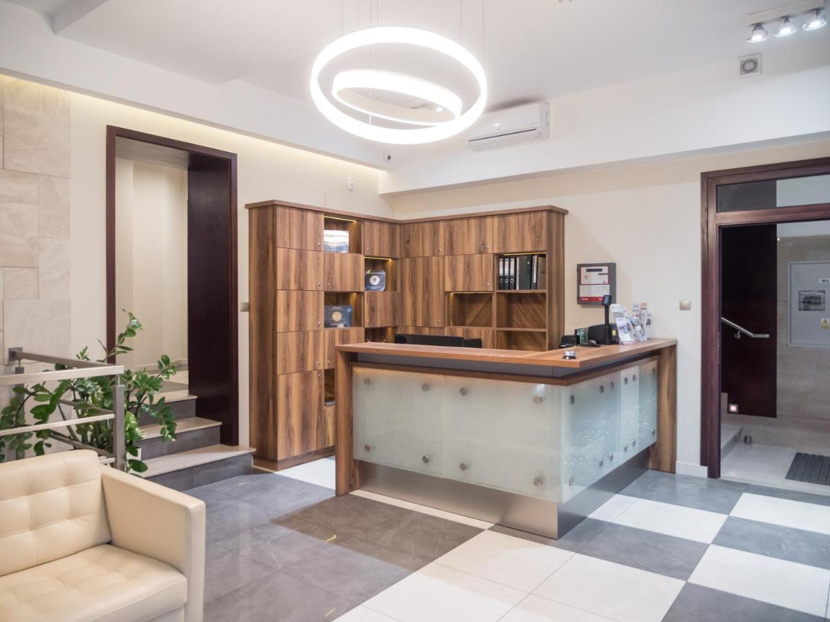 Hotel Miodowa 3*