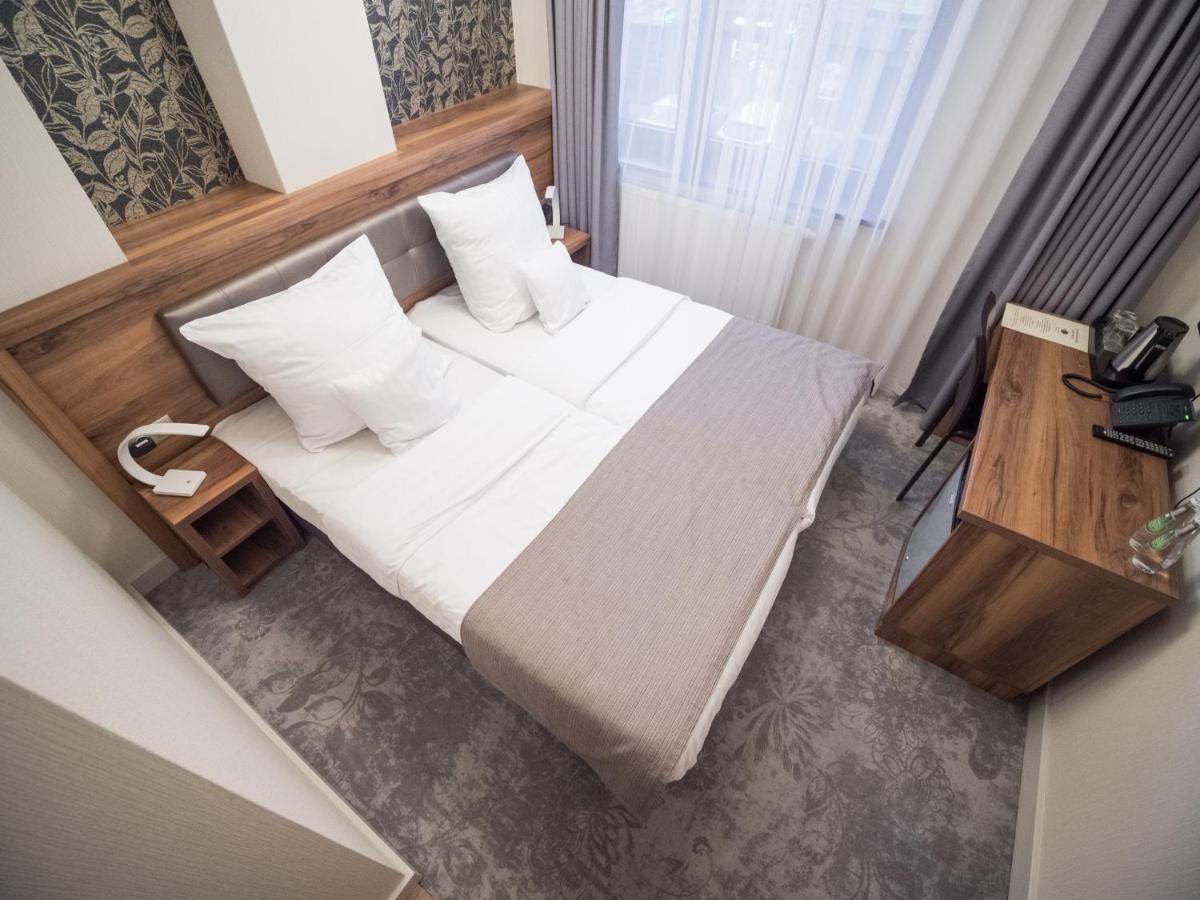 Miodowa 3* Krakow