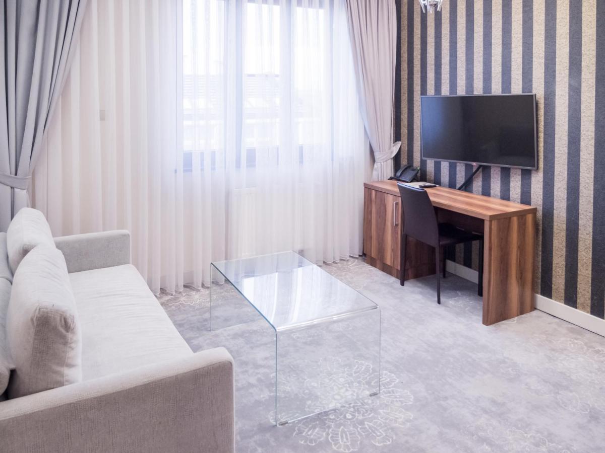 Miodowa Hotel 3*