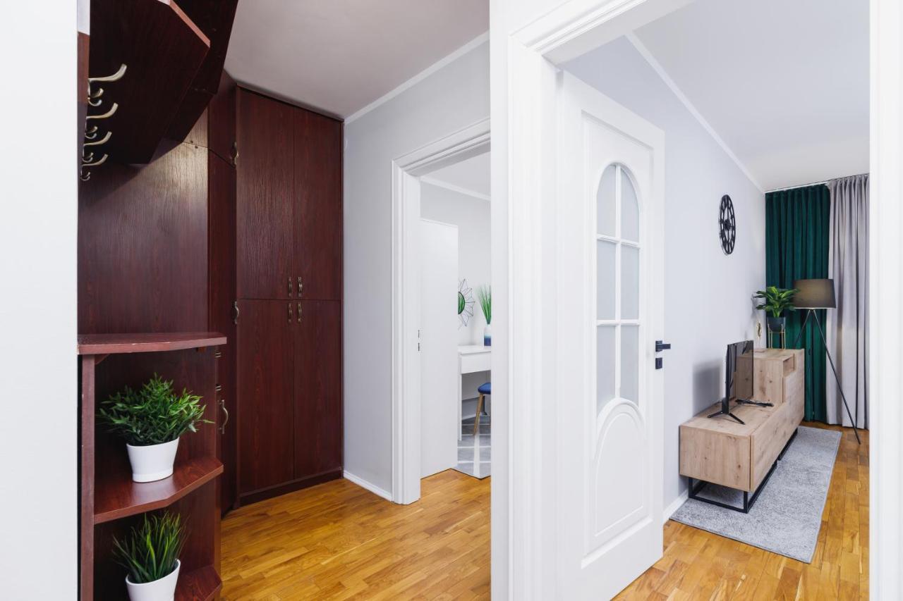 Apartment Modern Apartments Cracow Lagiewniki By Renters Krakau