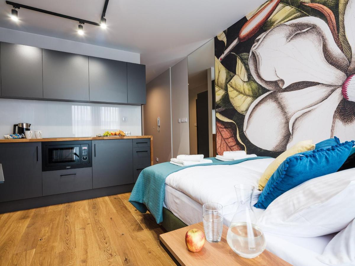 Aparthotel Inspire Miodova 4*