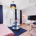 Apartament Przy Bulwarach Wislanych Kosciuszki By Noclegi Renters