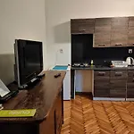 Second Home Apartment Pilsudskiego