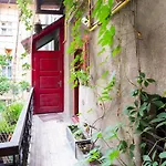 Artistic&Cozy In The Old Town