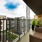 Jack II Apartment
