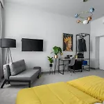 Old Town Residence - Premium Aparthotel