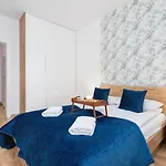 Apartments Steam Park Old Town Cracow By Noclegi Renters