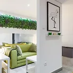 Cosy Apartment In Perfect Location